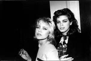 gia carangi and girlfriend linda.